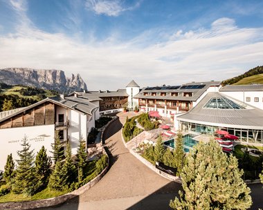 5-Sterne-Hotel auf der Seiser Alm – Seiser Alm Urthaler 5-Sterne-Hotel auf der Seiser Alm – Seiser Alm Urthaler